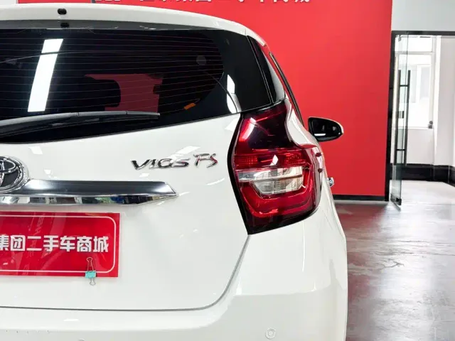 Toyota Vios FS — Фото автомобиля 13