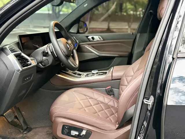 BMW X5 — Фото автомобиля 4