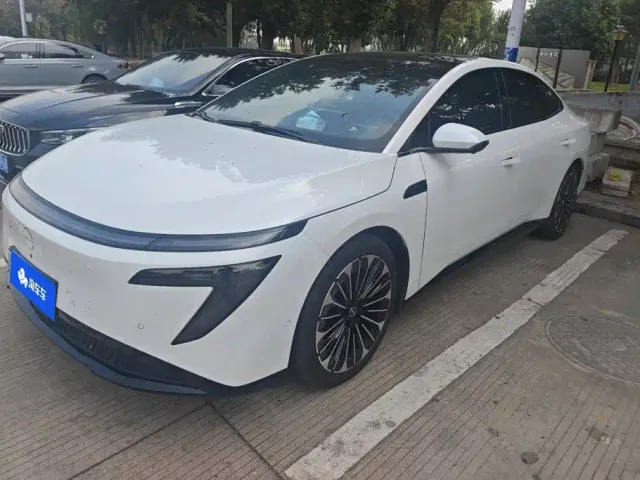 Фотография автомобиля — Nissan N7