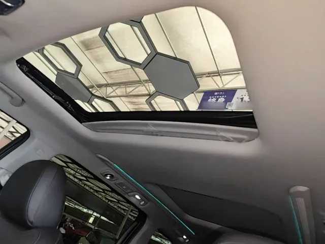 GAC Trumpchi M8 — Фото автомобиля 17