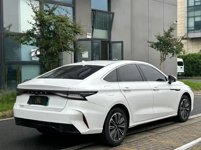 Chery Fulwin A8 — Фото автомобиля 6