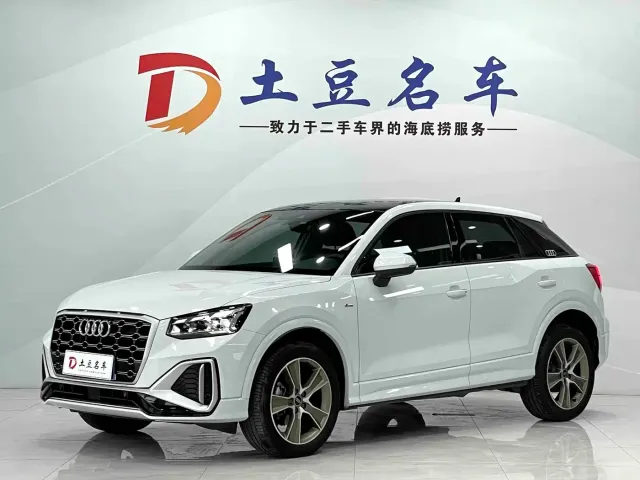 Фотография автомобиля — Audi Q2L
