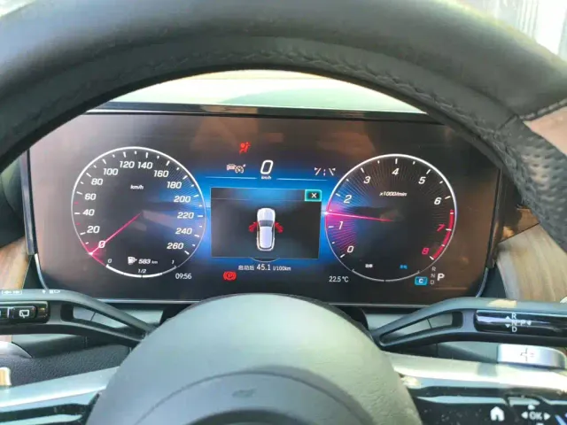 Mercedes-Benz GLC-Class — Фото автомобиля 12