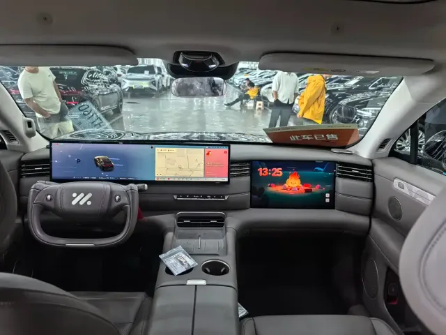 IM Motors IM LS6 2025 Extended Range Base — Фото автомобиля 5