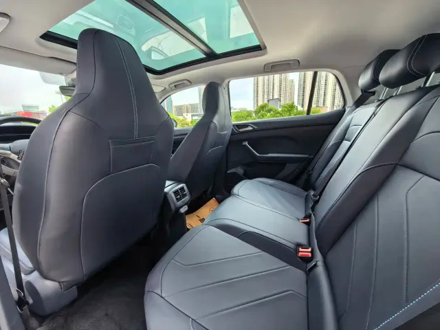 Volkswagen Tharu — Фото автомобиля 8