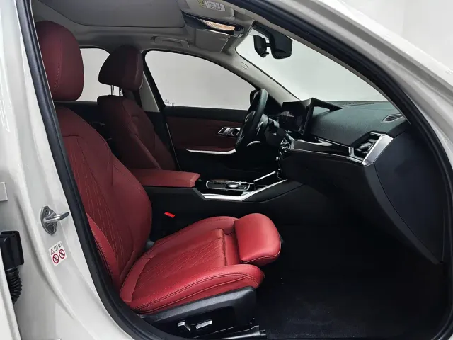 BMW 3 Series — Фото автомобиля 21