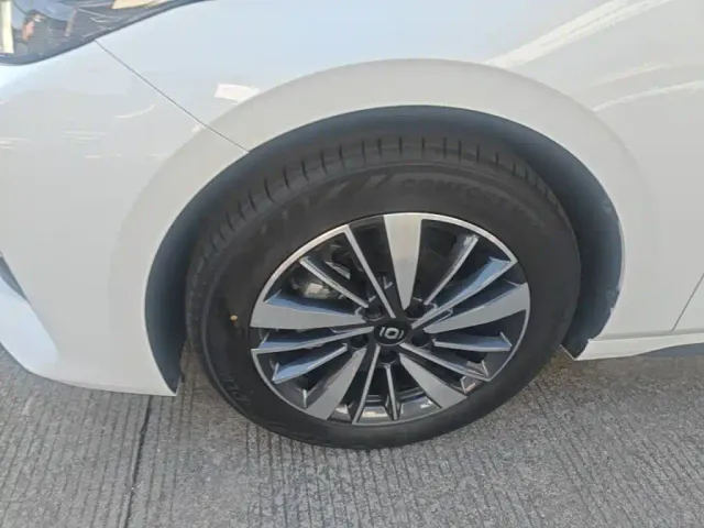 Changan Qiyuan A05 — Фото автомобиля 22