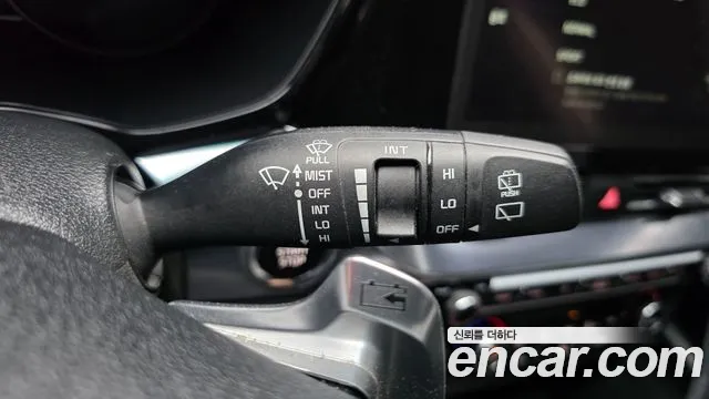 Kia Niro — Фото автомобиля 30