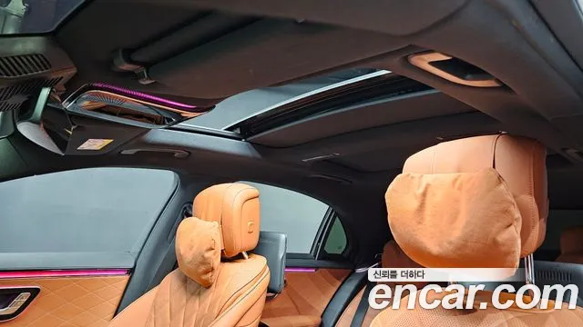 Mercedes-Benz S-Class — Фото автомобиля 28