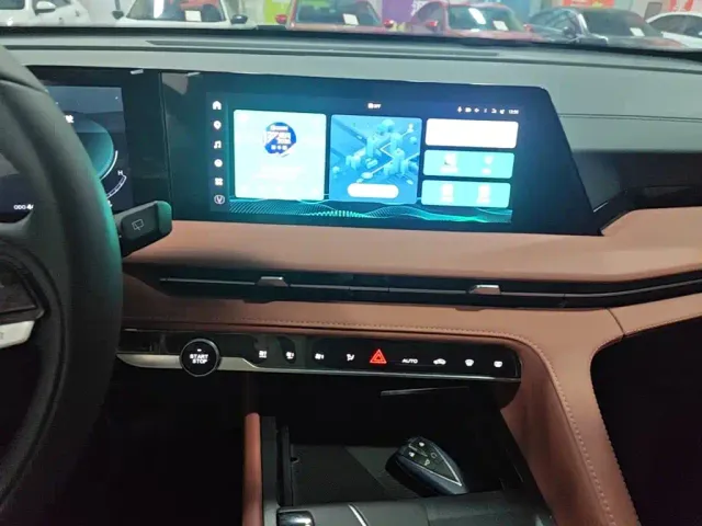 Changan CS75 Plus — Фото автомобиля 12