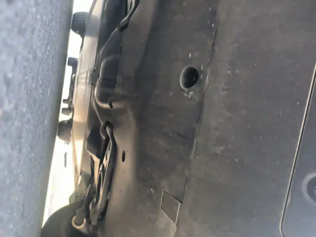 Tesla Model Y — Фото автомобиля 24