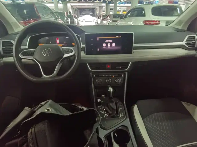 Volkswagen Tharu — Фото автомобиля 9