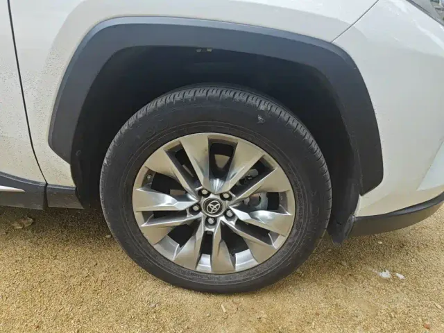 Toyota Wildlander — Фото автомобиля 24