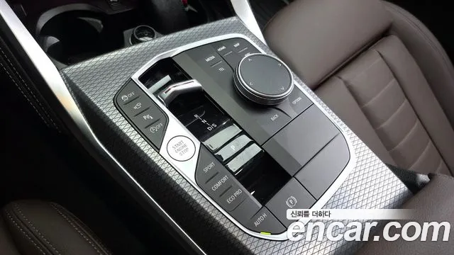 BMW 4-Series 4 серия (G22) 420i M Sport Pro Gran Coupe — Фото автомобиля 9