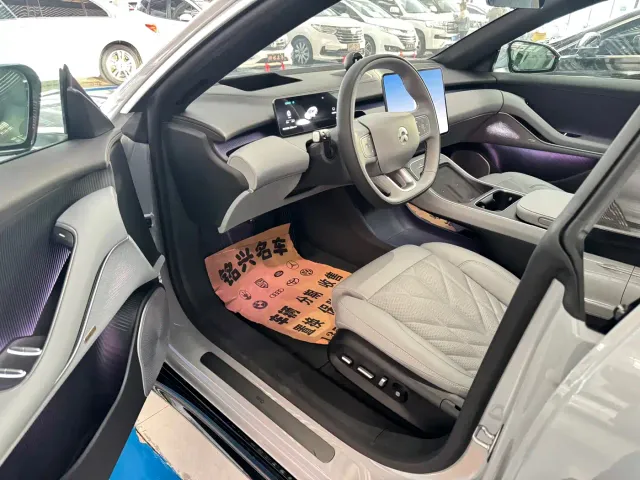 Nio ET5 Touring — Фото автомобиля 9