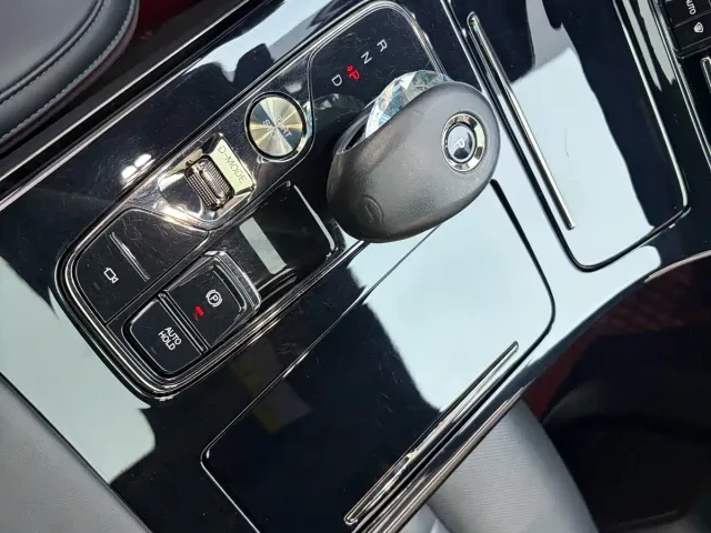 GAC Trumpchi M8 — Фото автомобиля 9