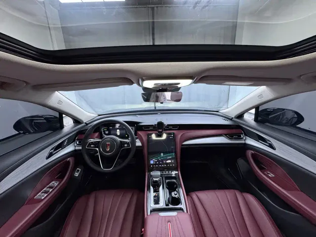 Hongqi H5 — Фото автомобиля 7