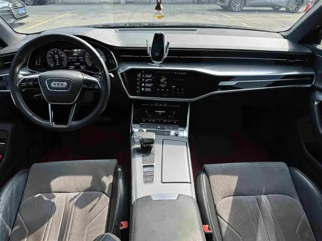 Audi A6L — Фото автомобиля 6
