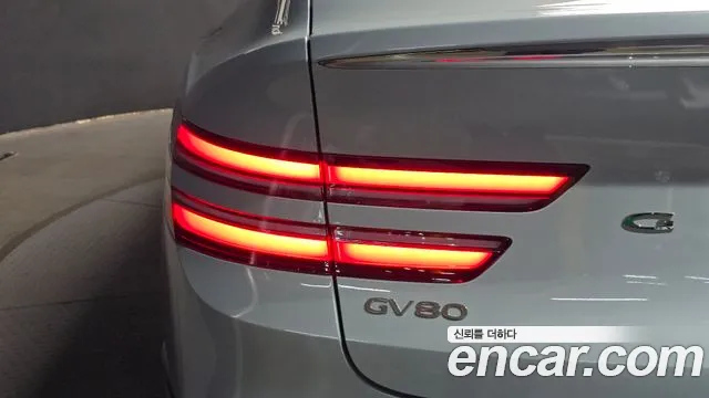 Genesis GV80 — Фото автомобиля 23
