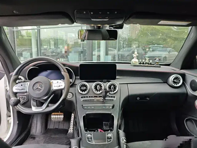 Mercedes-Benz C-Class — Фото автомобиля 9