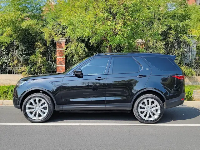 Land Rover Discovery — Фото автомобиля 21