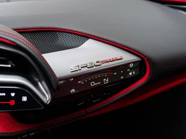 Ferrari SF90 — Фото автомобиля 17
