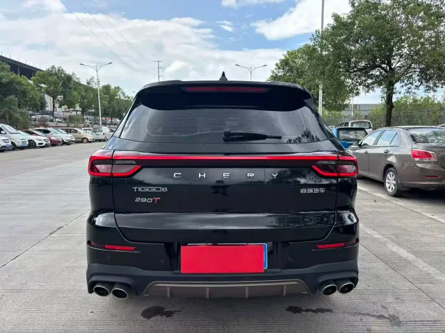 Chery Tiggo 8 — Фото автомобиля 8