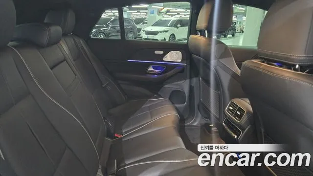 Mercedes-Benz GLE-Class — Фото автомобиля 20