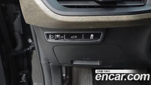 Kia K8 2.5 Бензин 2WD — Фото автомобиля 18