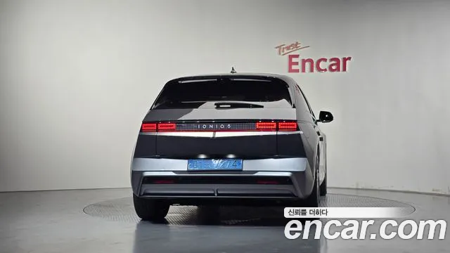 Hyundai Ioniq 5 New — Фото автомобиля 4
