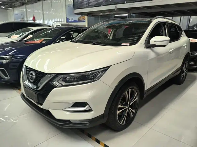 Фотография автомобиля — Nissan Qashqai