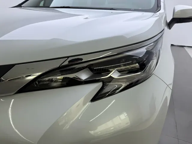 Toyota Sienna — Фото автомобиля 5