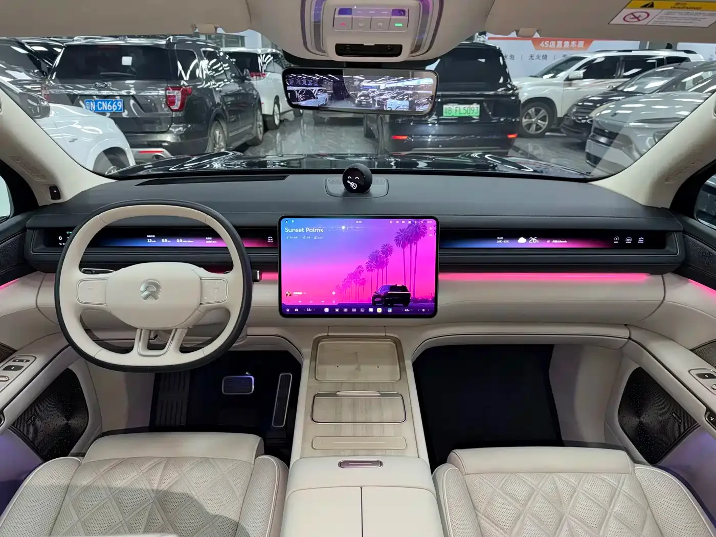 NIO NIO ES8 2025 Base Model 7-Seater — Фото автомобиля 13
