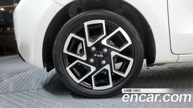 Kia RAY Новый Kia Ray Signature — Фото автомобиля 5