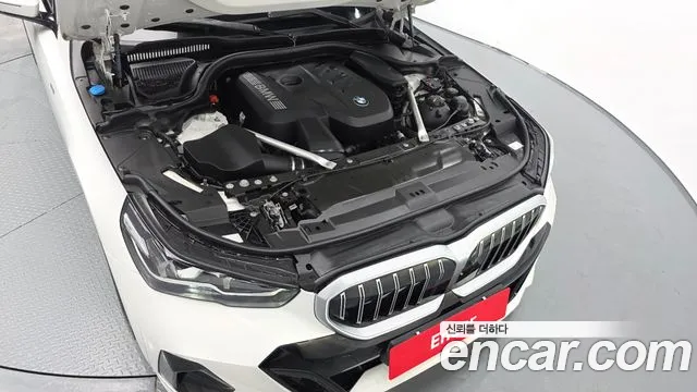 BMW 5-Series — Фото автомобиля 6