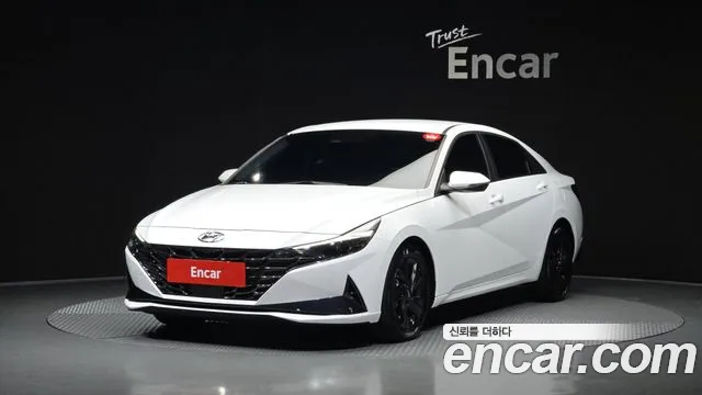 Фотография автомобиля — Hyundai Avante CN7