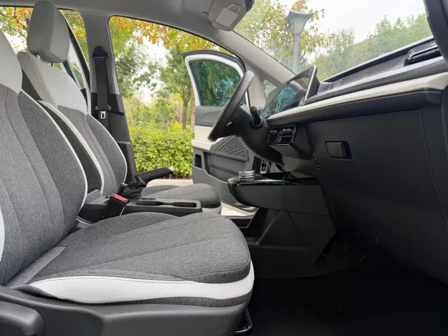Geely Geometry E Firefly — Фото автомобиля 10