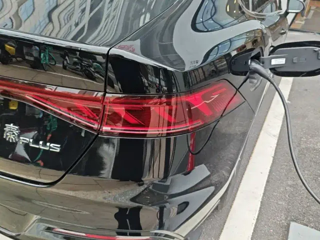 BYD Qin PLUS — Фото автомобиля 7