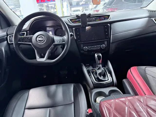 Nissan Qashqai — Фото автомобиля 11