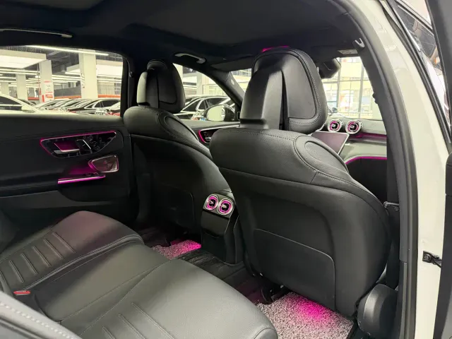 Mercedes-Benz C-Class — Фото автомобиля 15