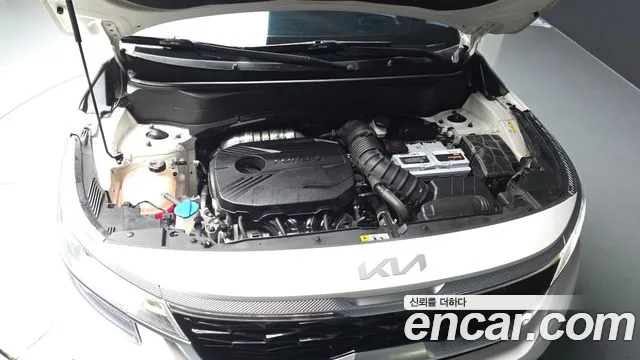 Kia Seltos Seltos Бензин 1.6 турбо 2WD — Фото автомобиля 6