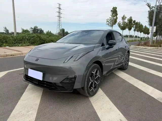 Lynk & Co Z20 — Фото автомобиля 3