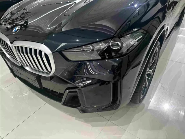 BMW X5 — Фото автомобиля 4