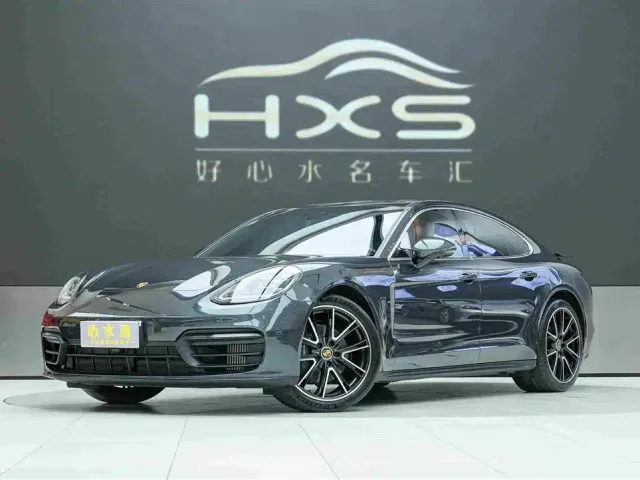 Фотография автомобиля — Porsche Panamera
