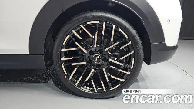 Mini Cooper — Фото автомобиля 18