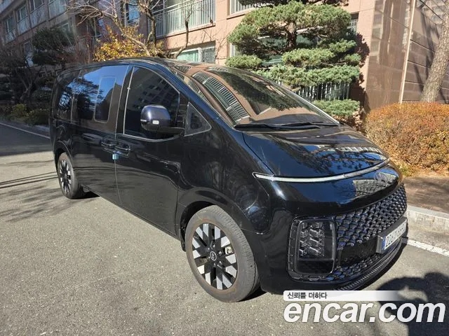 Hyundai Staria Staria 4WD Lounge 9 мест — Фото автомобиля 4