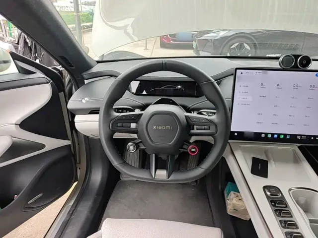 Xiaomi SU7 — Фото автомобиля 6