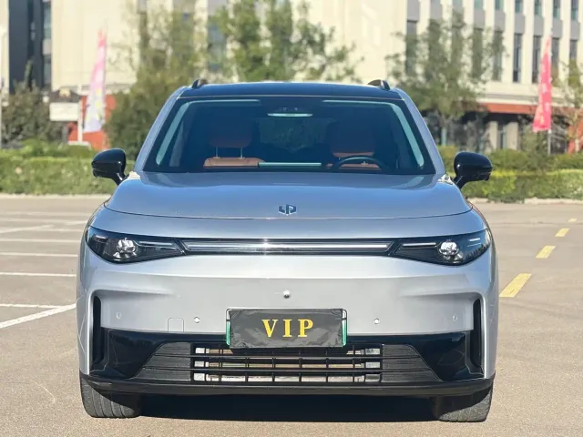 Leapmotor C16 — Фото автомобиля 2