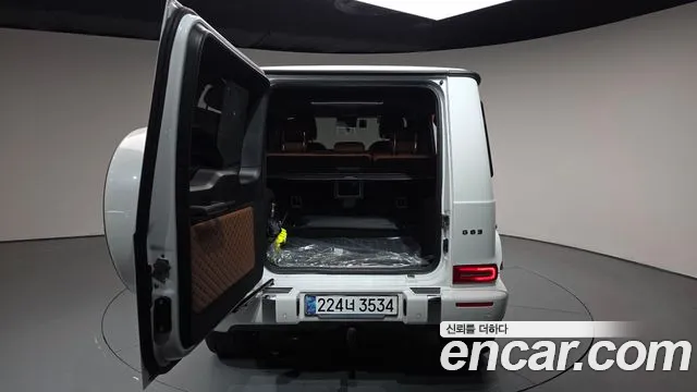 Mercedes-Benz G-Class — Фото автомобиля 19