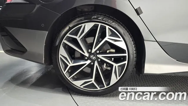 Hyundai Ioniq 6 — Фото автомобиля 5
